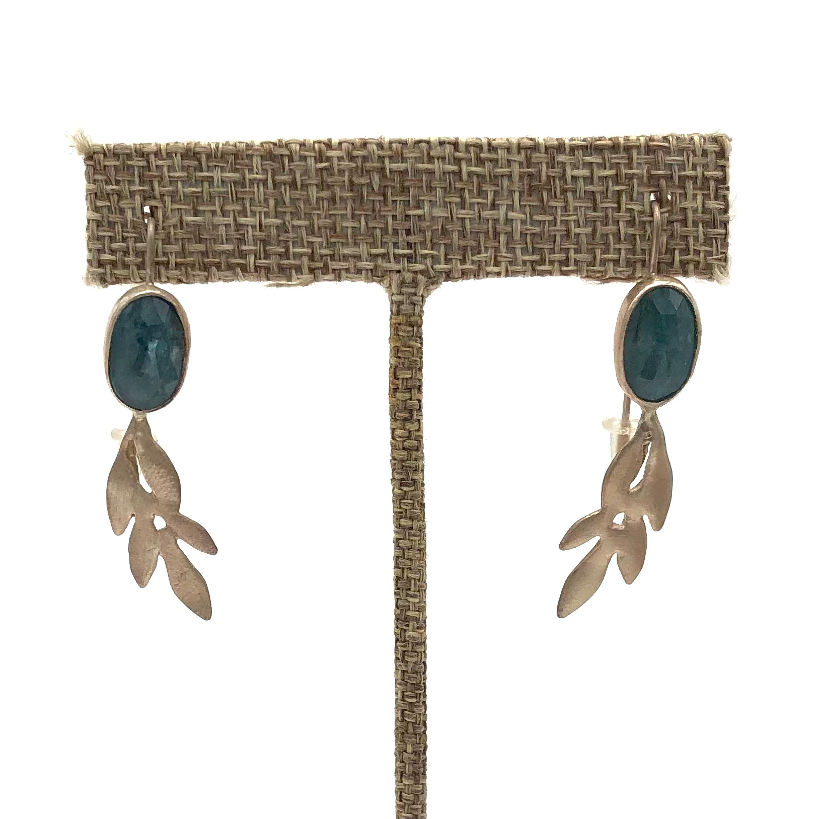 Blackwing Metals - Earrings - Simple Kyanite with Leaves Dangle #TE31-S