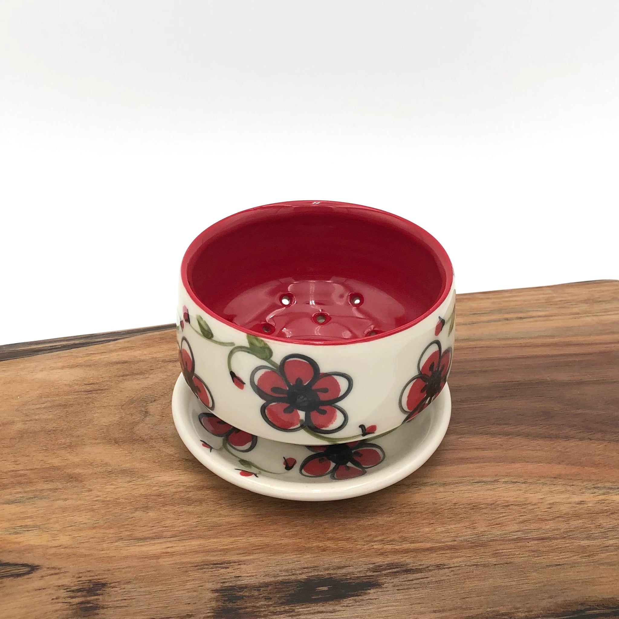 Egitto - Berry Bowl w/ Dish - Plum Blossoms (Red) - 66