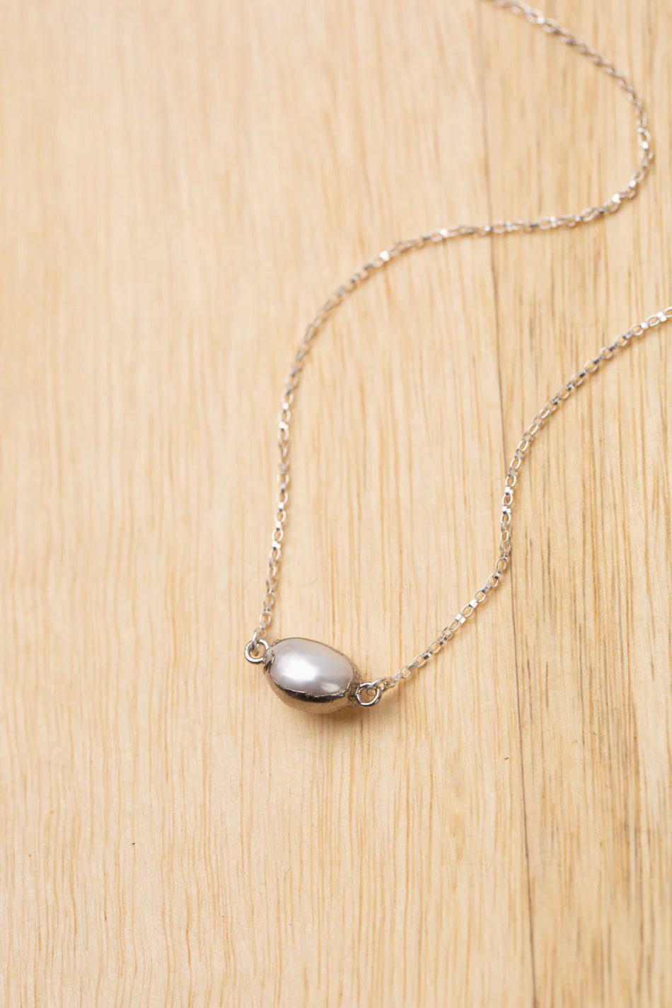 Vaughan - 'Embrace' Collection - Necklace - Simple (Pearl) #Emb007N