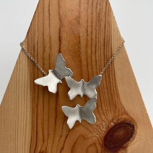 Blackwing Metals - Necklace - 3 Fluttering Butterflies #AN71