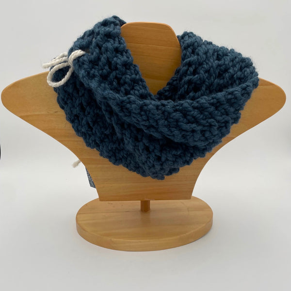 Peony Knits - Chunky Knitted Anacostia Cowl Scarf in Assorted Colors