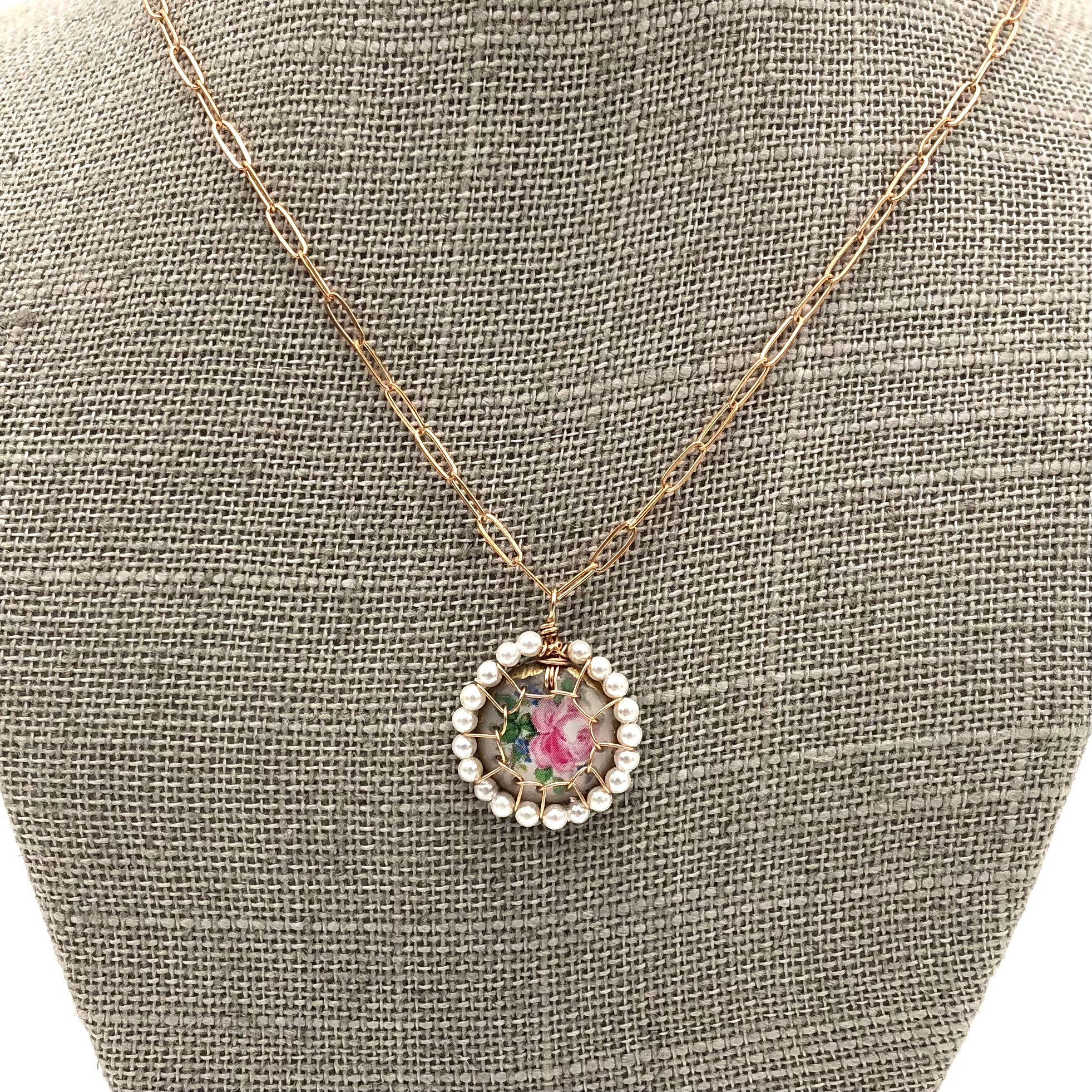 Folkloric Jewelry - Necklace - Stitched Dulcet (Sevres Floral)
