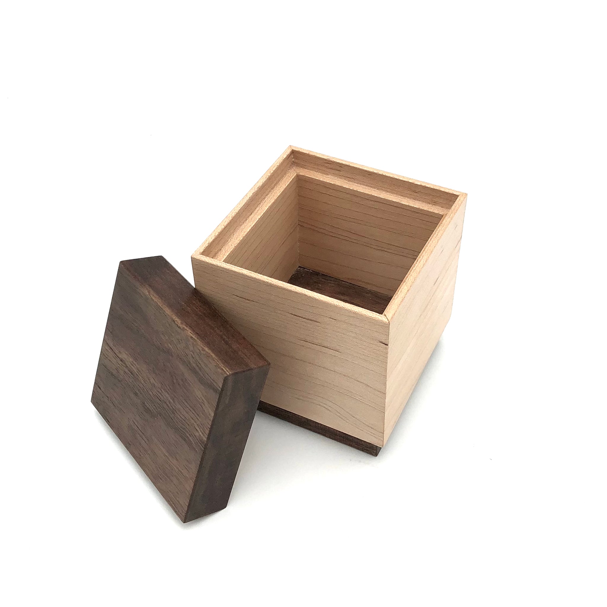 Young Fine Woodcraft - Box - Small - Maple Sides w/ Walnut Lid and Base - Shellac Finish - SB103