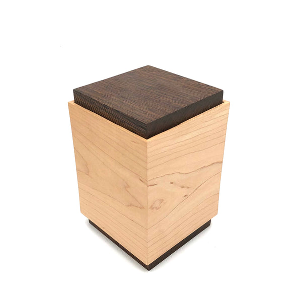 Young Fine Woodcraft - Box - Medium - Maple Sides w/ Wenge Lid and Base - Shellac Finish - MB011