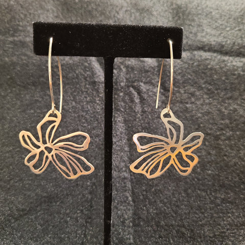 Dulces Jewelry - Earrings - Flower Cutout