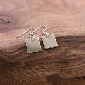 Duris - Earrings - Hammered Square Charms