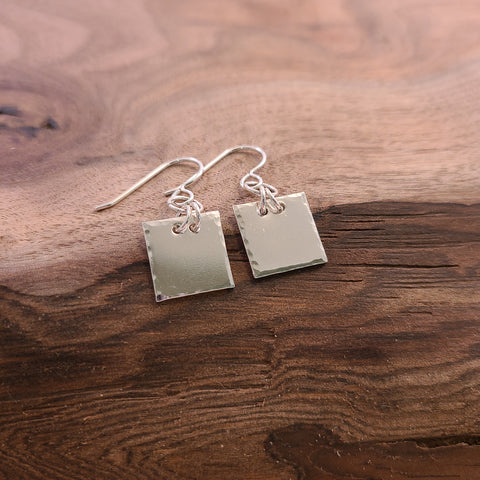 Duris - Earrings - Hammered Square Charms