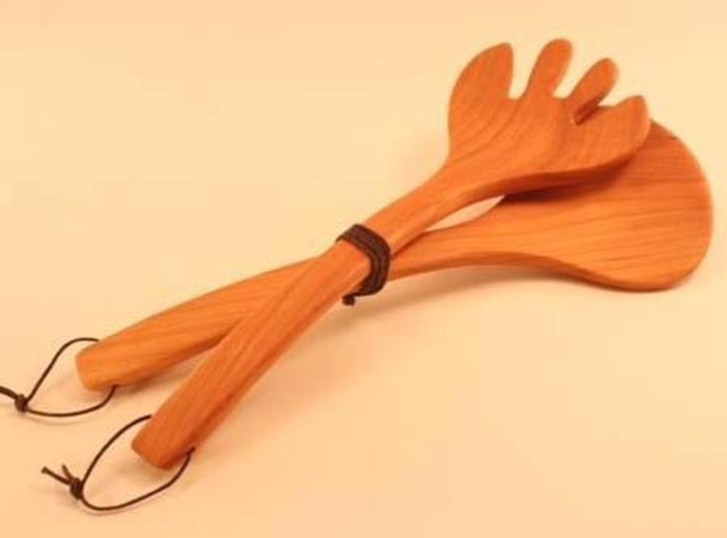 Allegheny Treenware - cat paws salad/pasta 10" - assorted woods