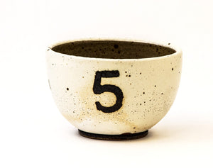 Falter - bowl stoneware - white with number 5