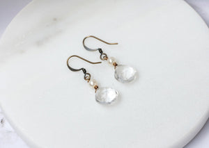 Edgy Petal - Earrings - Elegant Clear Quartz and Pearl #PRL-53