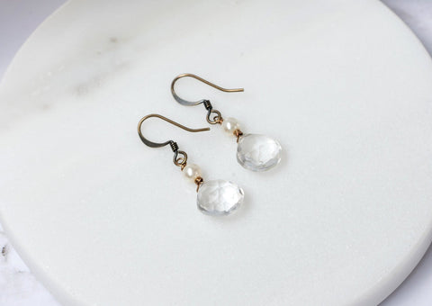 Edgy Petal - Earrings - Elegant Clear Quartz and Pearl #PRL-53