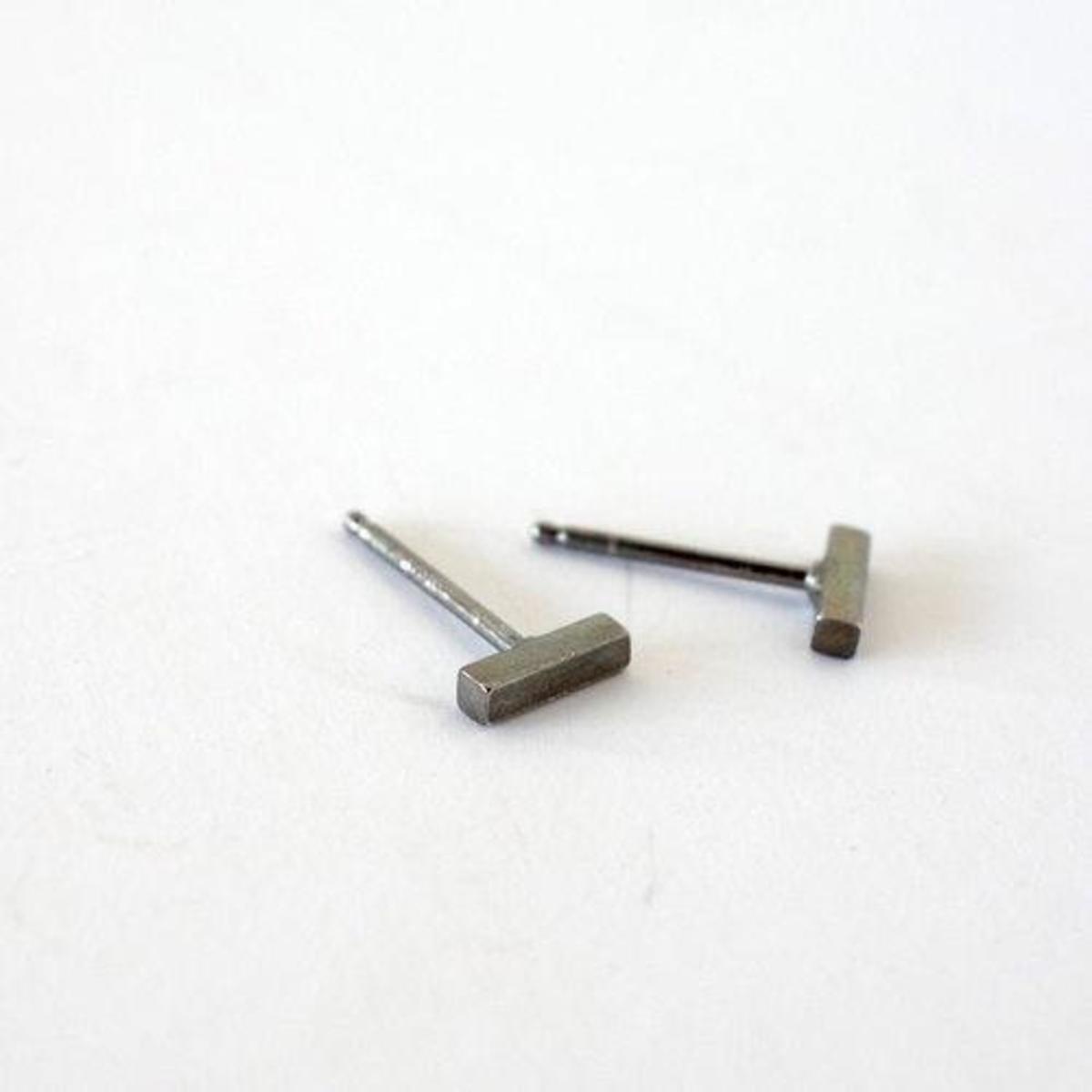 MeritMade - Earrings - Bar - Small (Oxidized Silver - EBAB01)